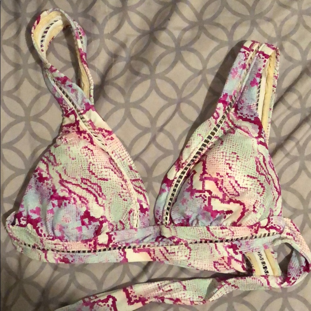 Bathing suit top